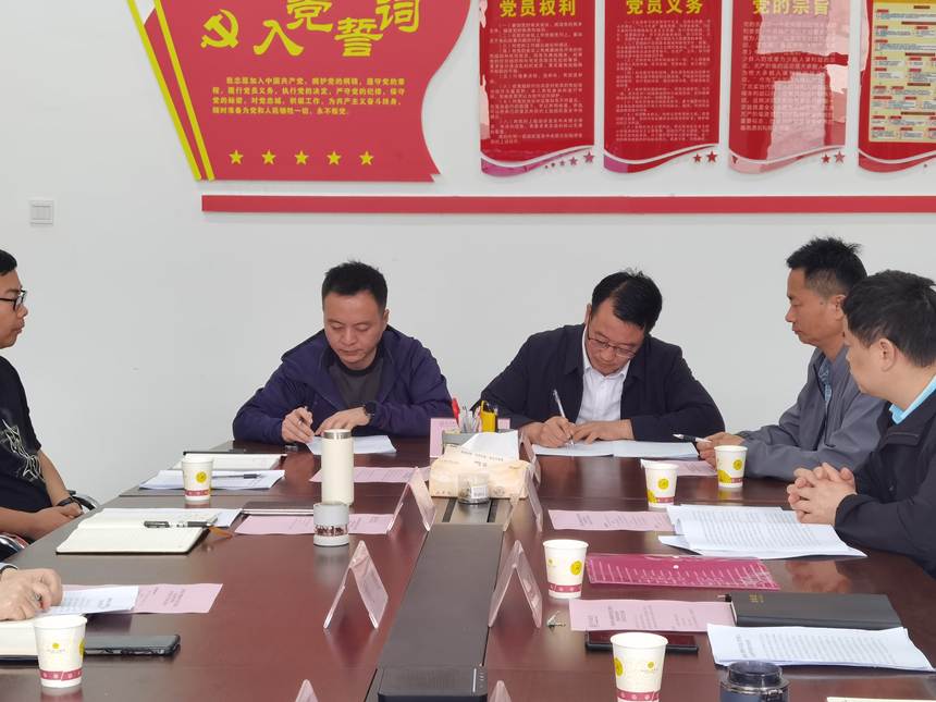 21e5cf663cb73a8306e9eb0c1670024